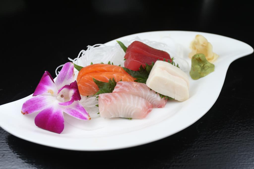 7. sashimi appetizer